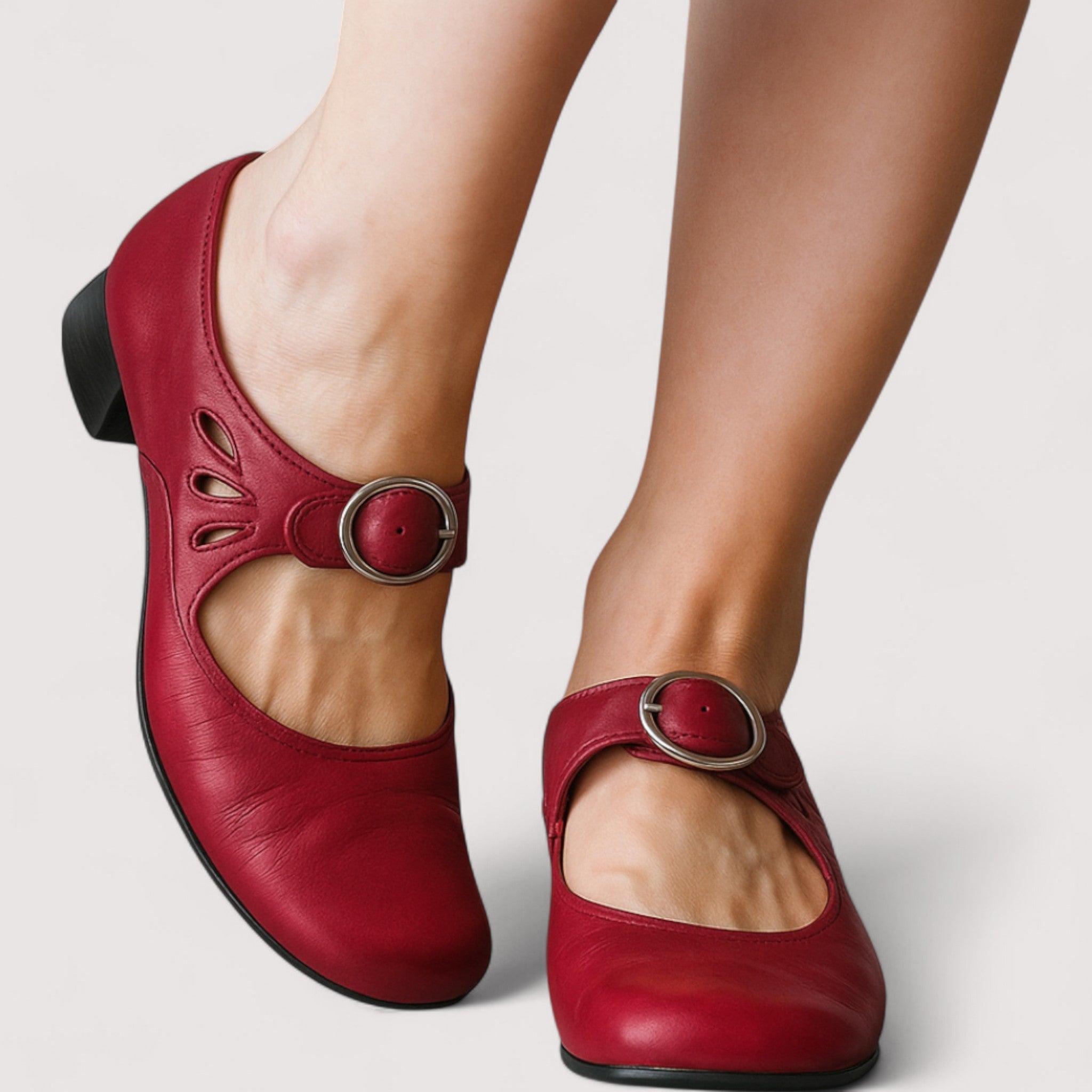 Noemi™ | Décolleté Mary Jane con cinturino