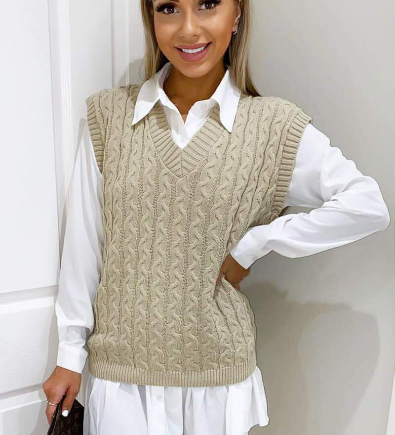 Set due pezzi donna con gilet a trecce e camicia