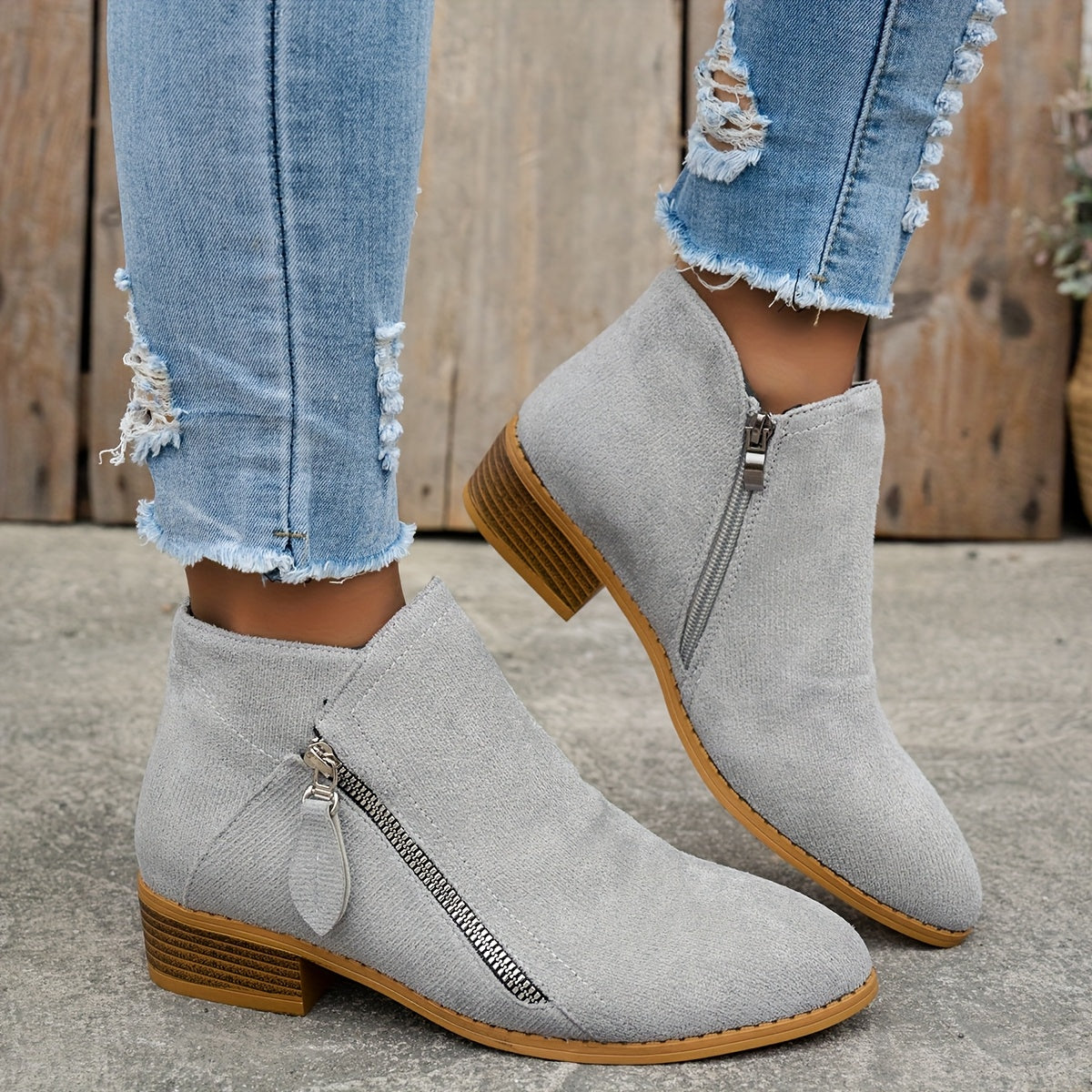 Cristina™ | Stivaletto in camoscio con zip laterale
