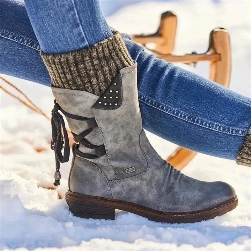Donna - Stivaletti invernali con lacci - Eleganti e caldi