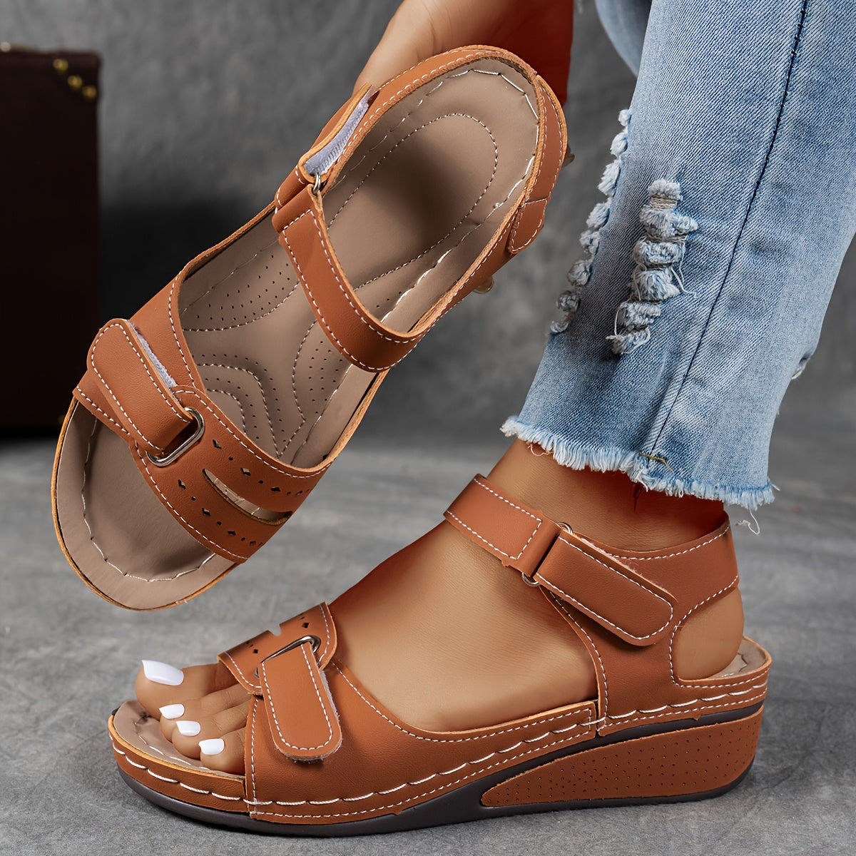Ilaria™ | Sandalo con zeppa e cinturini regolabili