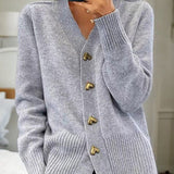 Cardigan in maglia da donna con bottoni a forma di cuore – elegante strato con scollo a V per uno stile quotidiano