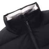 Roberta™ | Piumino con linea asciutta e zip frontale