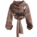 Felpa con cappuccio da donna | Dettagli cropped e cut-out