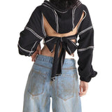 Felpa con cappuccio da donna | Dettagli cropped e cut-out