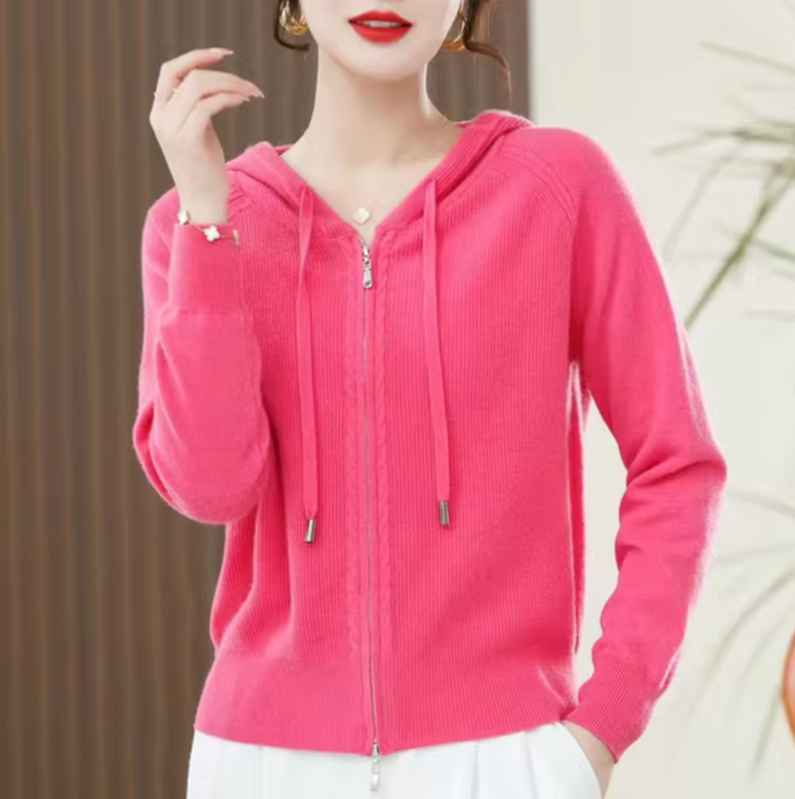 Felpa con cappuccio da donna | Cappuccio in maglia e cerniera a due vie