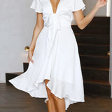 Elegante abito midi in raso con scollo a V profondo da donna maniche a farfalla e gonna asimmetrica fluida