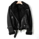 Giacca in Pelle con Fodera in Sherpa – Nera, Design Elegante per Donne in Autunno e Inverno