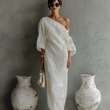 Abito lungo donna | Design monospalla con maniche a volume