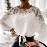 Blusa elegante da donna con pizzo – maniche lunghe e stile chic