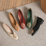 Beatrice™ | Ballerina punta quadrata con emblema dorato