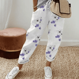 Pantaloni classici da donna in lino leggero e aderente
