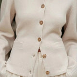 Pullover da donna | Abbottonatura e scollo rotondo