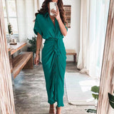 Maxi abito da donna, sofisticato ed elegante, con chiusura a bottoni