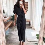 Maxi abito da donna, sofisticato ed elegante, con chiusura a bottoni