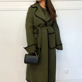 Elegante trench lungo patchwork da donna