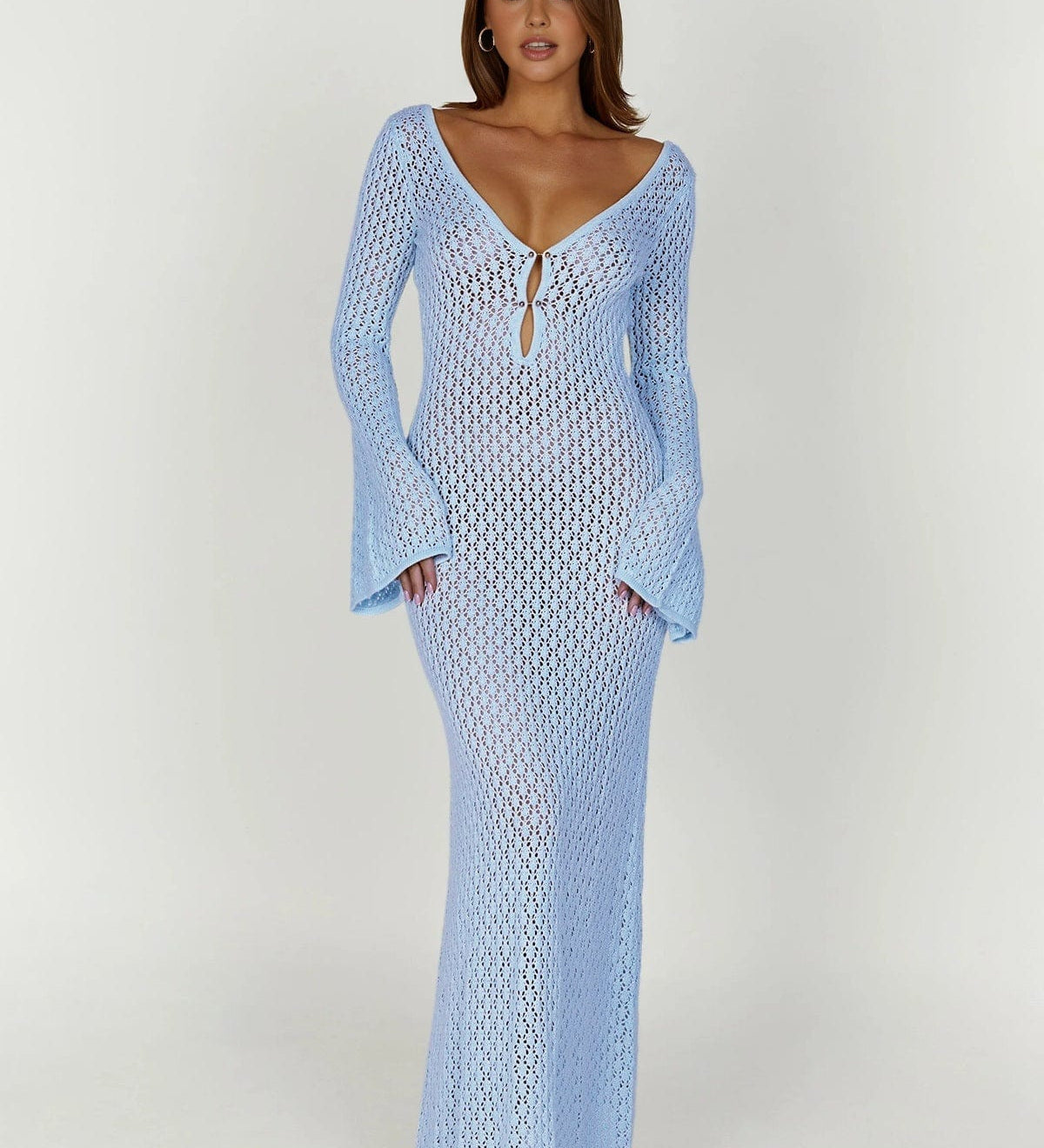 Abito estivo da donna | Maxi all'uncinetto e maniche a campana con scollo a V
