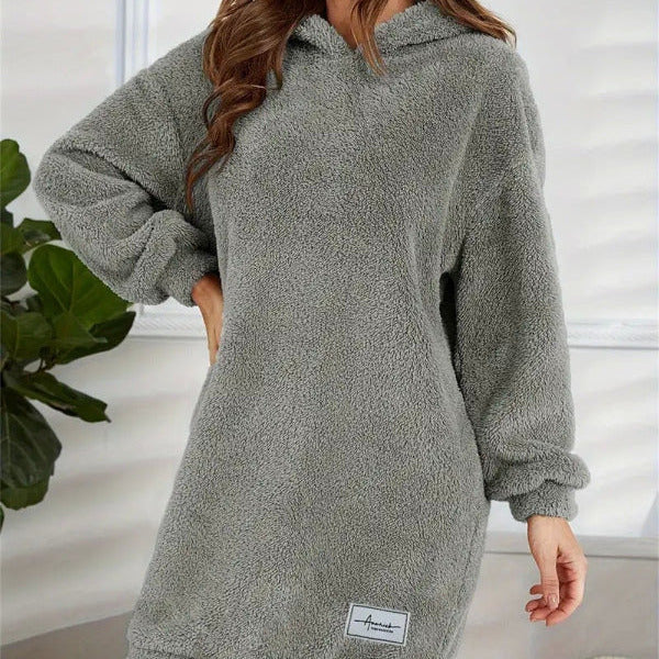 Donna - Vestito con cappuccio in morbido pile - vestibilità oversize