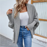 Gilet largo da donna in maglia