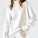 Maglione oversize da donna a collo alto – maglia invernale morbida per stratificare ogni giorno