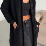 Cardigan lungo lavorato a maglia colorato e alla moda da donna