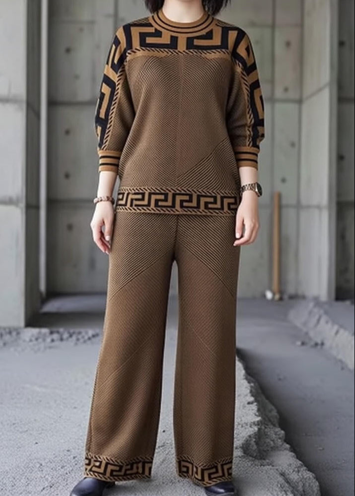 Set Femminile Scolpito – Adatto per Uso Casual e Quotidiano