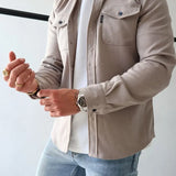 Camicia da uomo con bottoni eleganti e di qualità