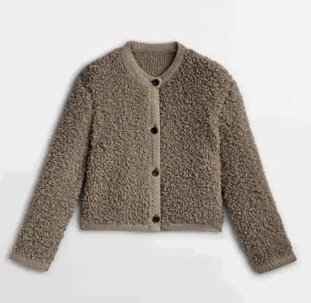 Cardigan da donna in bouclé con bottoni – Capo materico girocollo dalla silhouette corta