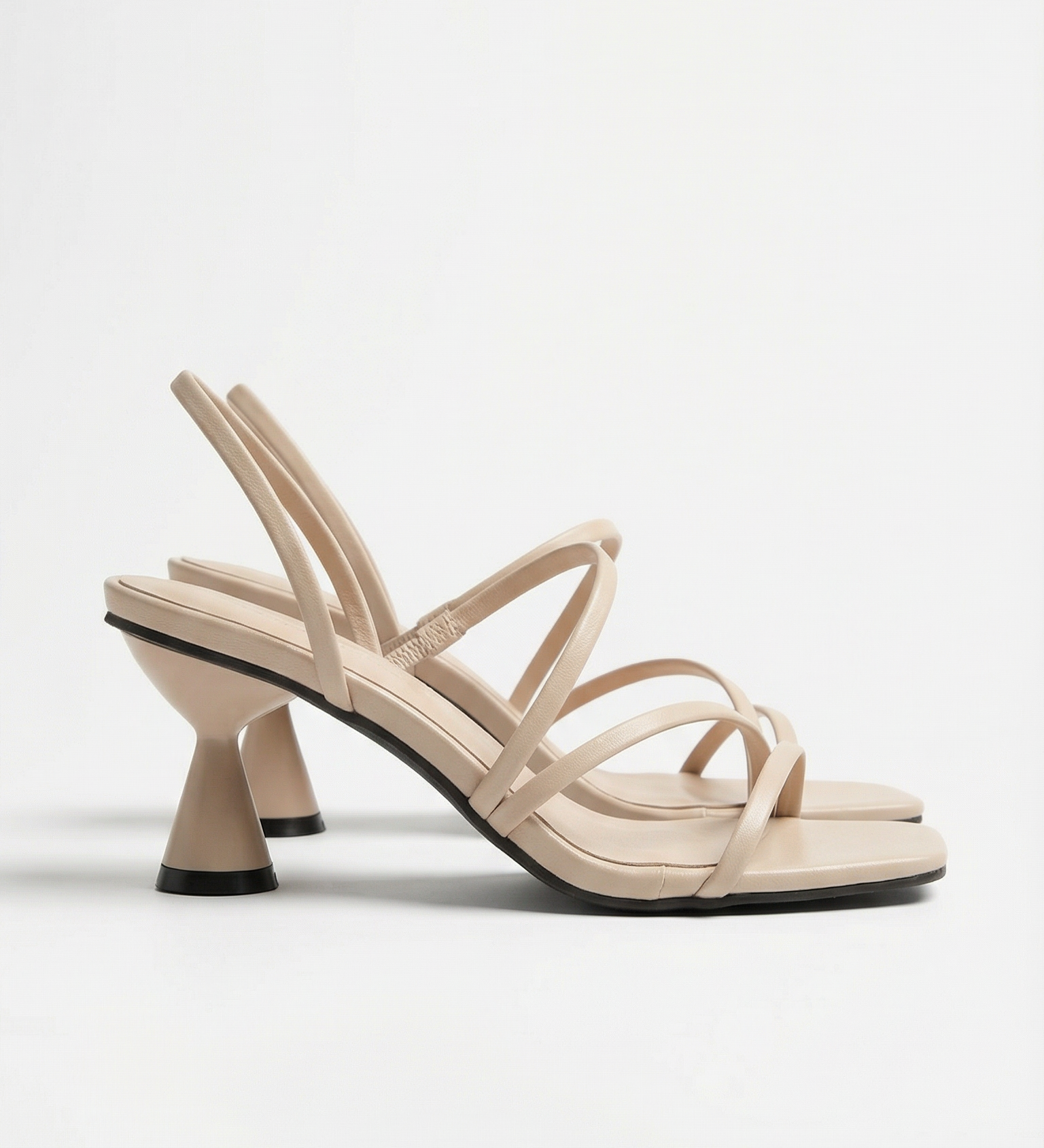 Sandali da Donna con Tacco Kitten – Con Cinghie, Adatti per l'Estate e per Uso Casual
