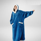 Coperta felpata con cappuccio oversize da donna – avvolgente e morbida per stare in casa d’inverno