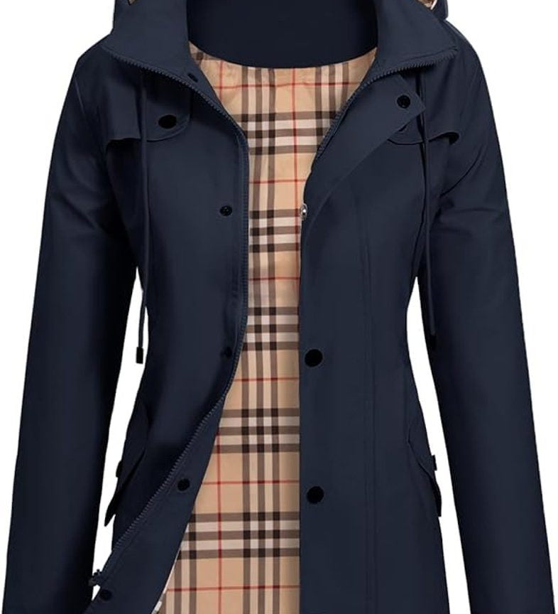 Impermeabile da donna con cappuccio - Giacca aderente di media lunghezza con aletta antivento e tasche utility per le giornate piovose